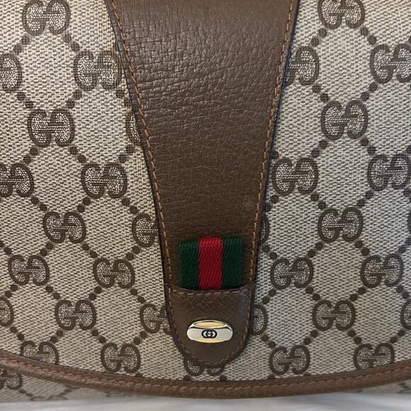 Authentic GUCCI GG Supreme Sherry Line PVC Leather Clutch Bag - Picture 10 of 14